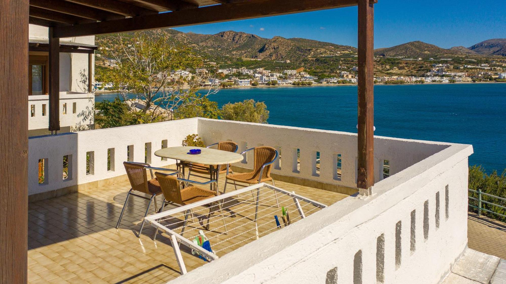 Akrotiri Apartments Makrýgialos Exterior foto